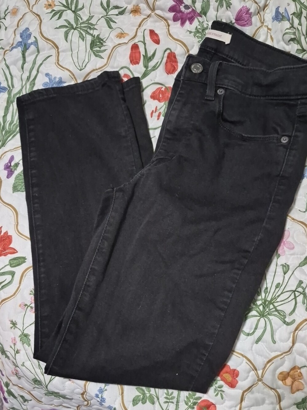 Women’s Skinny High-Rise Black Jeans